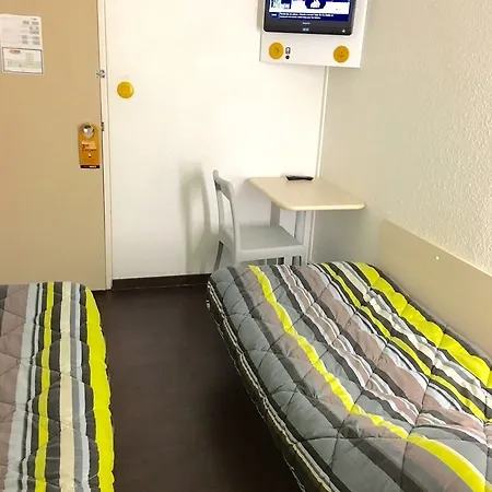 F1 Quimper Hotel